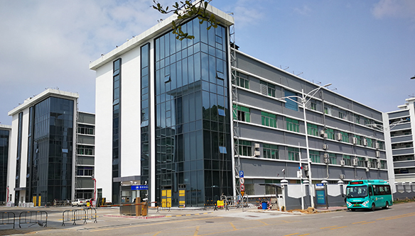 横栏镇智慧园区幕墙维修